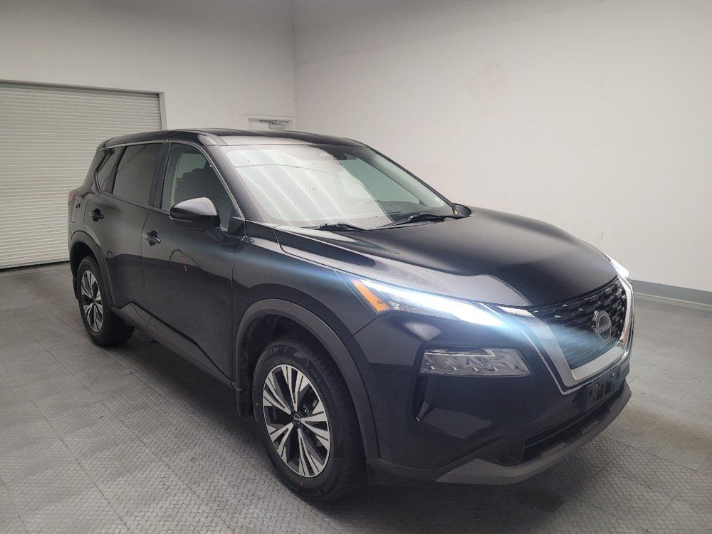 Used 2023 Nissan Rogue SV FWD image 13