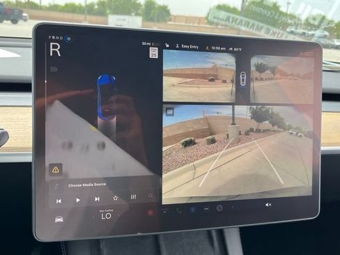 Used 2023 Tesla Model Y Long Range AWD/4WD image 17