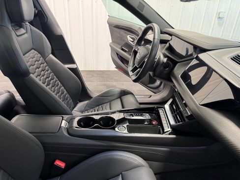 Used 2024 Audi e-tron GT Premium Plus w/ Performance Package image 30