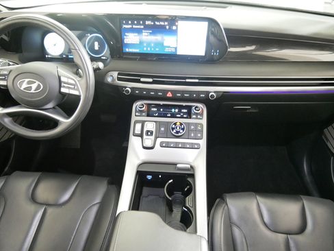 Used 2025 Hyundai Palisade Calligraphy image 10