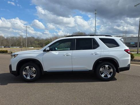 New 2026 Honda Pilot EX-L image 2