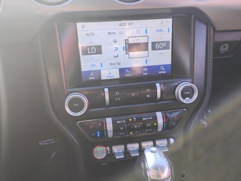 Used 2020 Ford Mustang Premium image 18
