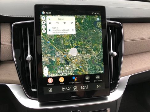 New 2026 Volvo XC90 B6 Plus w/ Protection Package Premier image 25