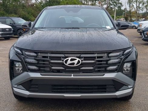 New 2025 Hyundai Tucson SE image 9