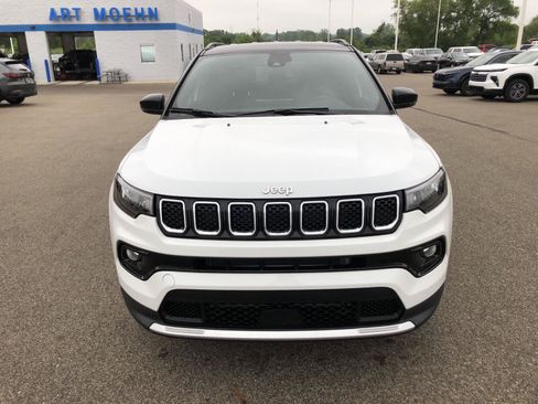 Used 2023 Jeep Compass Limited AWD/4WD image 11
