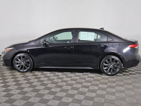 Used 2025 Toyota Corolla SE FWD image 14
