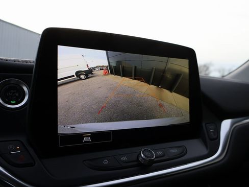 Used 2025 Chevrolet Blazer LT image 33