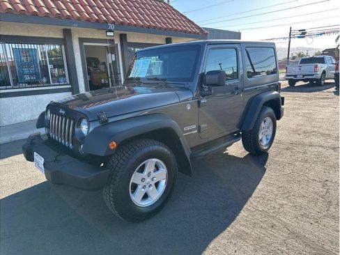Used 2018 Jeep Wrangler Sport AWD/4WD image 1