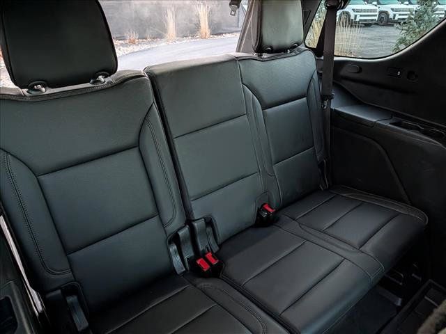 Used 2021 Chevrolet Tahoe High Country w/ Premium Package AWD/4WD image 20