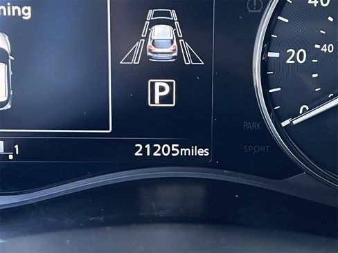 Certified 2023 Nissan Kicks SV image 13