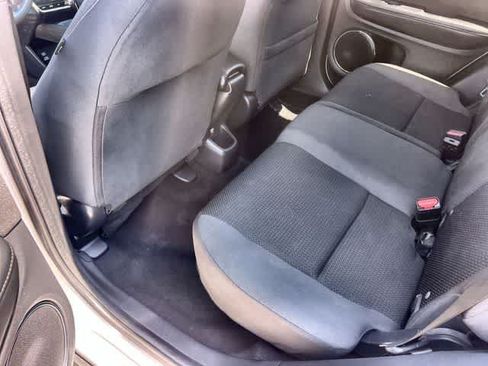 Used 2022 Honda HR-V EX image 33