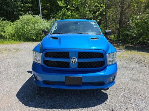 Used 2022 RAM 1500 Express w/ Wheel & Sound Group AWD/4WD image 9