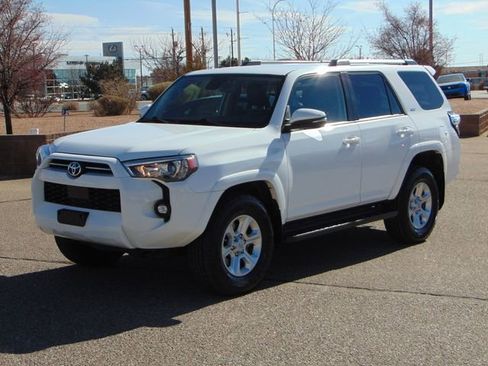 Used 2024 Toyota 4Runner SR5 Premium AWD/4WD image 8