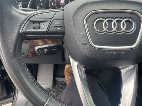 Used 2017 Audi Q7 3.0T Premium Plus w/ Premium Plus Package AWD/4WD image 24