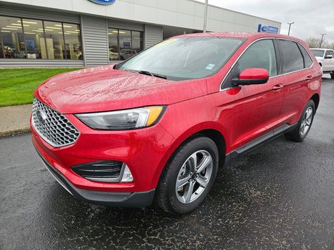 Used 2023 Ford Edge SEL w/ Convenience Package AWD/4WD image 2