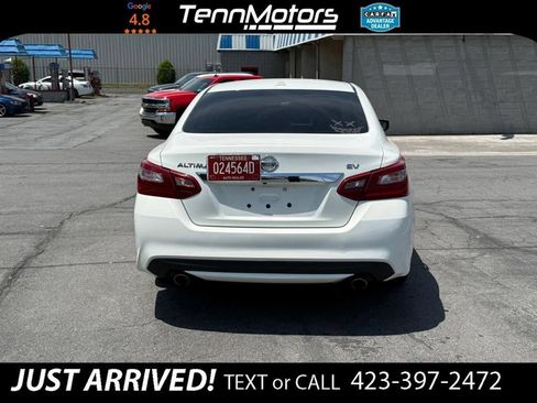 Used 2018 Nissan Altima 2.5 SV FWD image 6