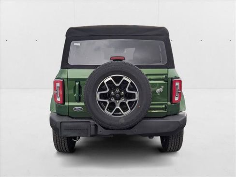 New 2025 Ford Bronco Outer Banks image 7