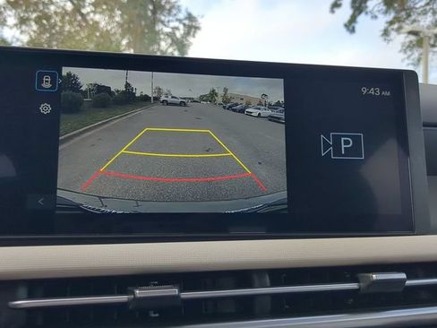 Used 2025 Hyundai Tucson SE FWD image 19