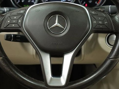Used 2015 Mercedes-Benz E 350 Sedan image 13