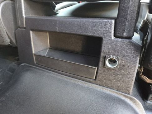 Used 2015 Chevrolet Silverado 2500 LT image 25