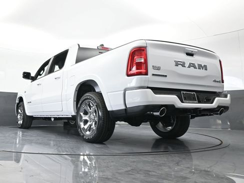 New 2026 RAM 1500 4x4 Crew Cab image 53