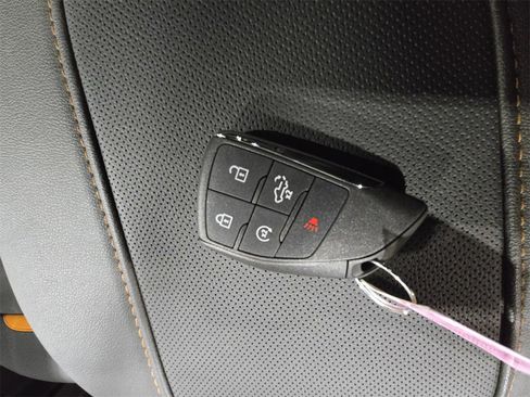 New 2026 GMC Sierra 1500 AT4 w/ AT4 Premium Package image 36