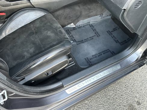 Used 2014 Chrysler 300 SRT8 w/ Leather Interior Group RWD image 18
