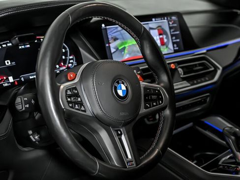 Used 2020 BMW X5 M Competition image 24