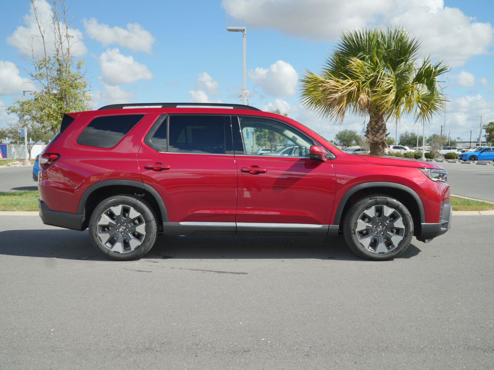 New 2026 Honda Pilot Elite image 4