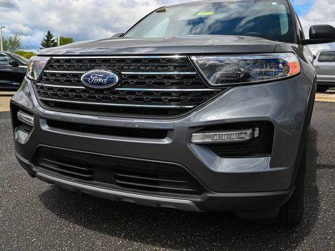 Certified 2024 Ford Explorer XLT w/ Equipment Group 202A AWD/4WD image 11