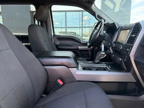 Used 2019 Ford F150 XLT w/ Equipment Group 302A Luxury AWD/4WD image 9
