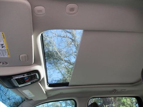 Certified 2025 RAM 1500 Limited image 20