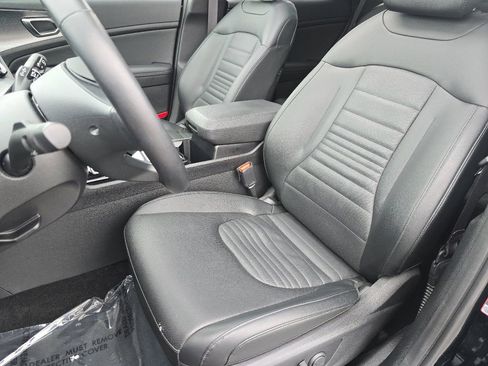 Used 2024 Kia Sportage SX image 24