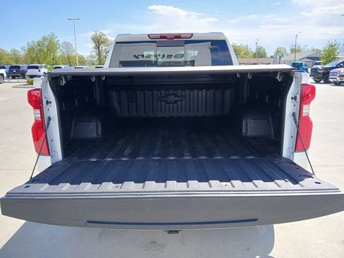 Certified 2025 Chevrolet Silverado 1500 High Country w/ High Country Premium Package AWD/4WD image 19