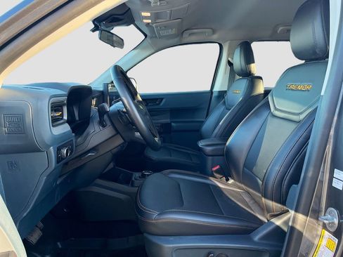 Used 2025 Ford Maverick Tremor image 21