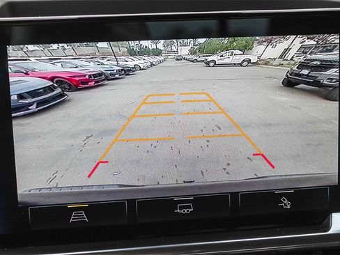 Used 2024 Chevrolet Silverado 1500 LT Trail Boss w/ Convenience Package II image 29