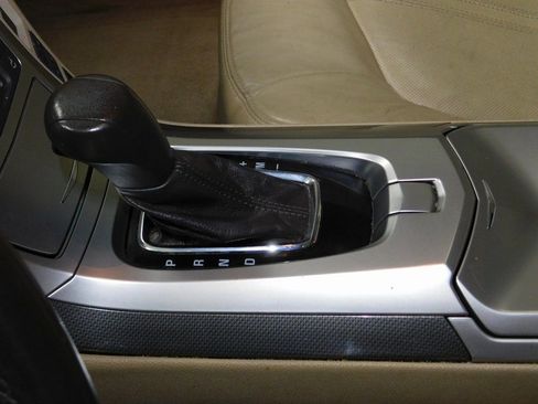 Used 2010 Cadillac CTS Performance image 33