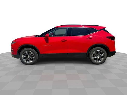 Certified 2024 Chevrolet Blazer LT w/ Convenience Package FWD image 6