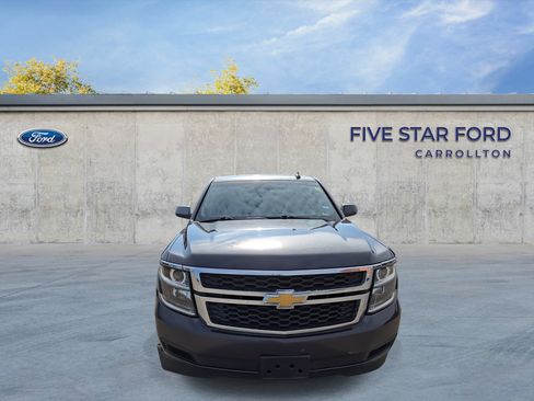 Used 2017 Chevrolet Tahoe LT image 3