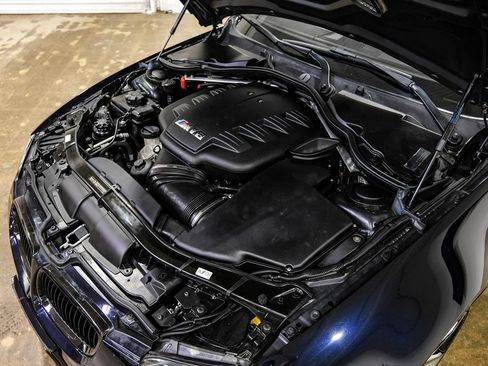 Used 2011 BMW M3 Convertible RWD image 49