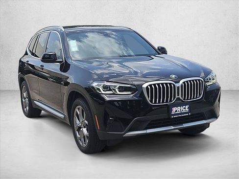 Used 2024 BMW X3 sDrive30i RWD image 3
