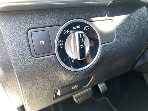 Used 2019 Mercedes-Benz GLE 400 4MATIC image 21