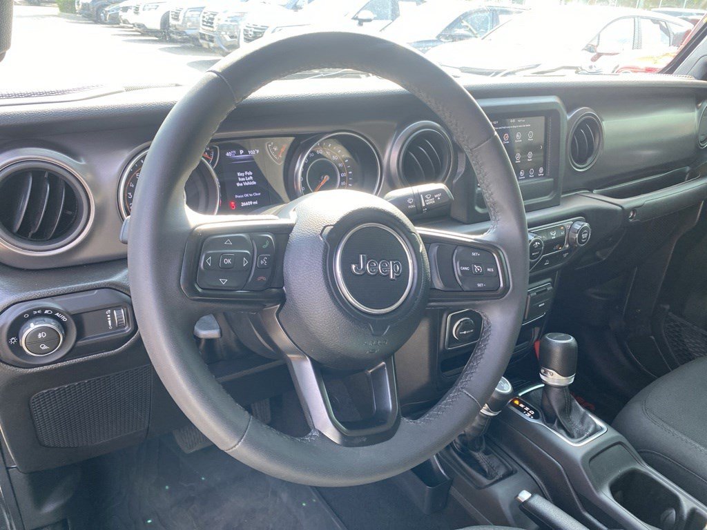 Used 2023 Jeep Gladiator Sport AWD/4WD image 23