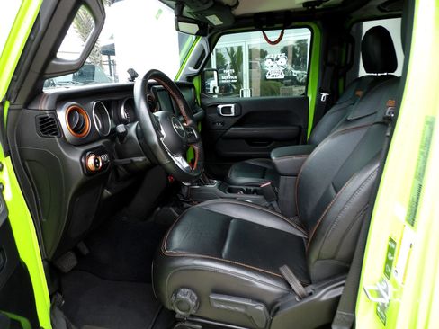 Used 2021 Jeep Gladiator Mojave image 16