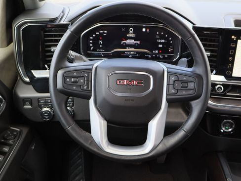 Certified 2023 GMC Sierra 1500 SLT w/ SLT Premium Package image 13