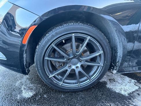 Used 2016 Chrysler 200 Limited image 10