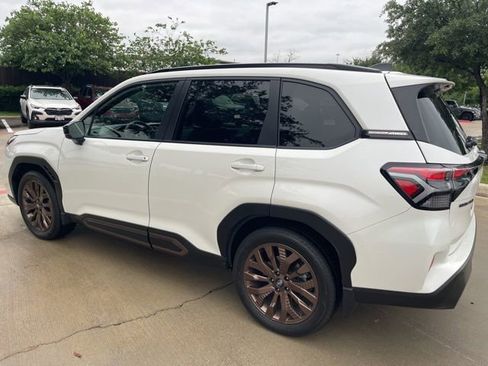 Used 2025 Subaru Forester Sport AWD/4WD image 4