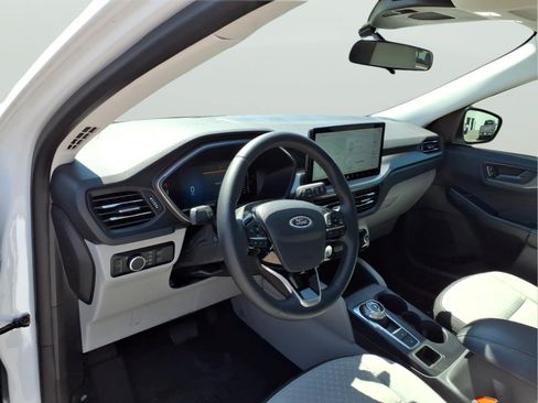 Used 2024 Ford Escape Active w/ Tech Pack #1 AWD/4WD image 11
