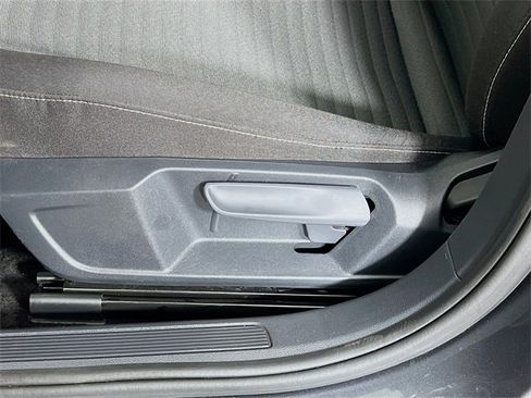 Used 2024 Volkswagen Jetta S image 11