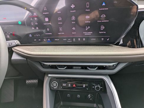 New 2025 Audi Q5 Premium Plus image 30